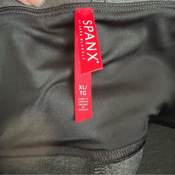 Spanx Leggings Sz XL Ankle Length Ponte Hem Slit dark gray - Picture 4 of 7